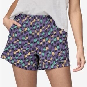 NEW Patagonia Shorts Womens Purple Baggies Outdoor Pockets Hiking sz Small